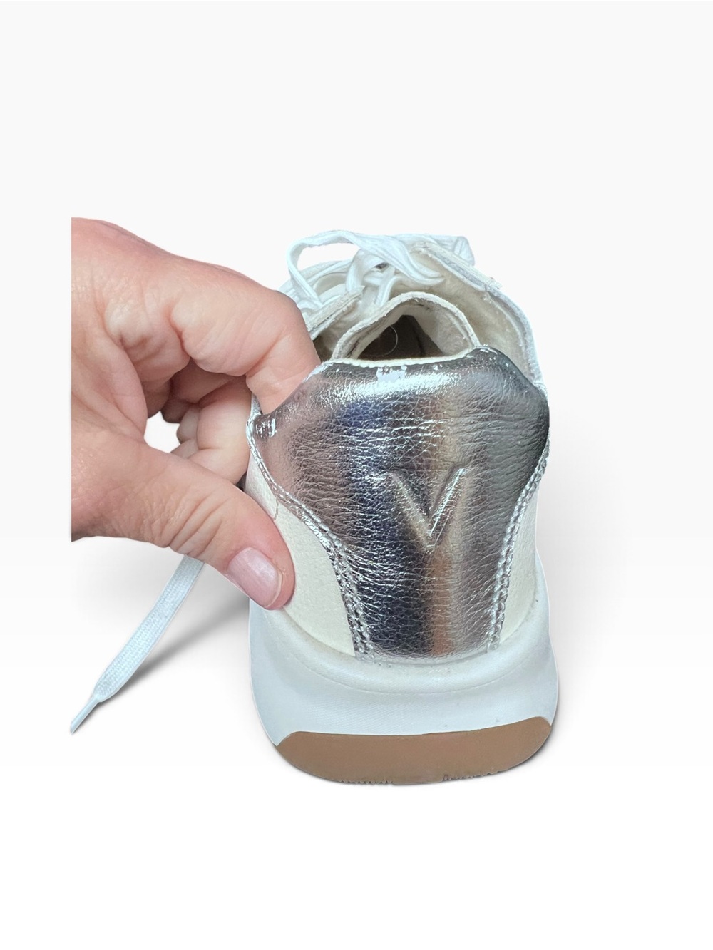 Vionic Uptown Cream Off White Leather Suede Metallic Silver Lace Up Sneakers 8.5 - Picture 8 of 10